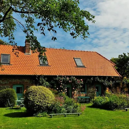 Petite Maison * Варенжвиль-сюр-Мер