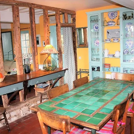 Дом отдыха Petite Maison Варенжвиль-сюр-Мер