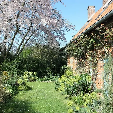 Petite Maison Дом отдыха Варенжвиль-сюр-Мер