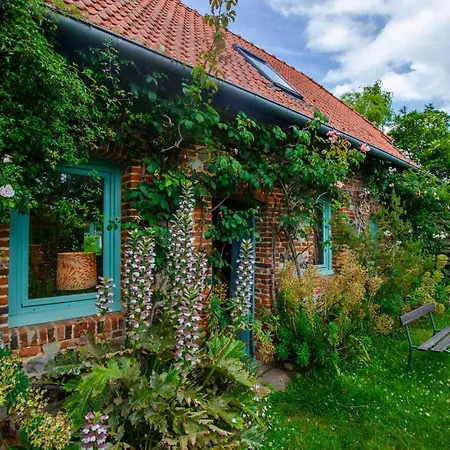 Petite Maison Σπίτι διακοπών *